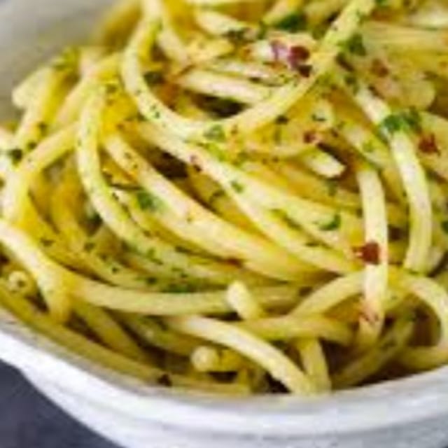 Olive Oil & Garlic.