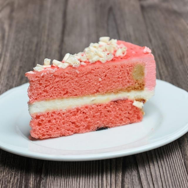 Strawberry Vanilla Cake.